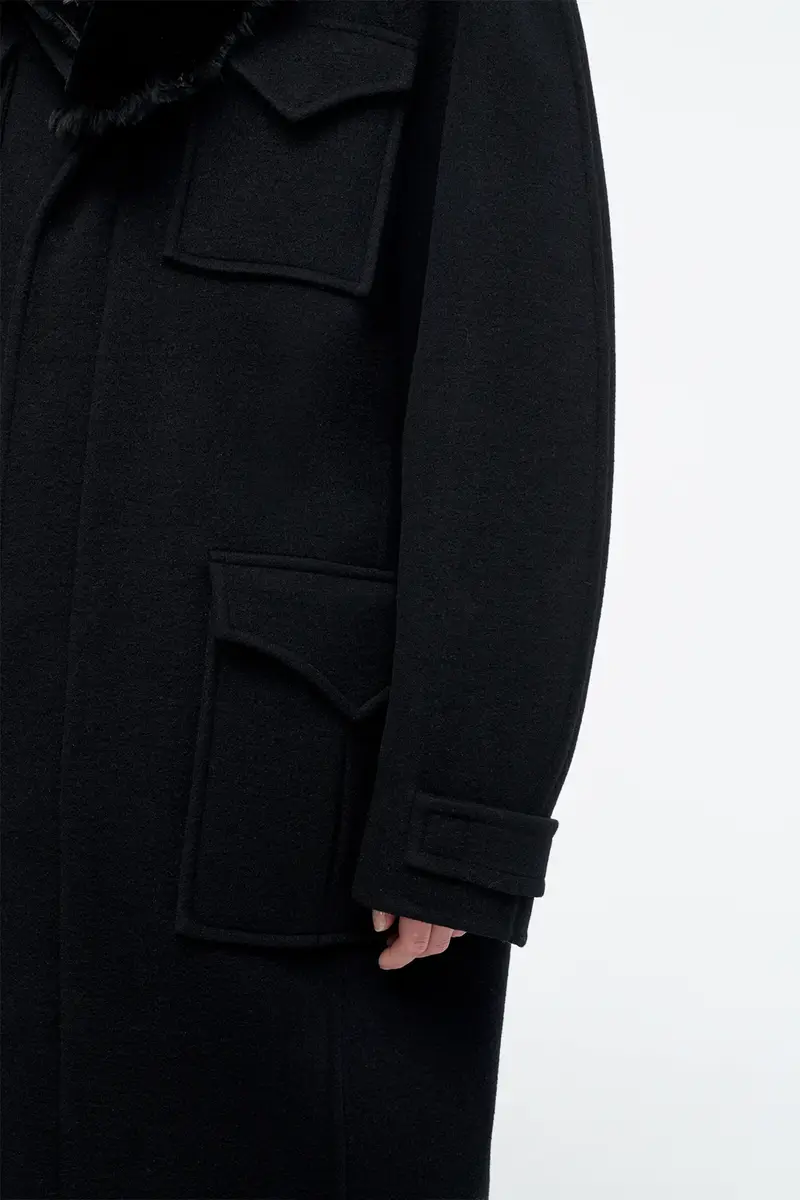 Gabriela Hearst Arbor Cocoon Coat in Black Cashmere Felt | Thumbnail 9 Gabriela Hearst Arbor Cocoon Coat in Black Cashmere Felt | Thumbnail 9