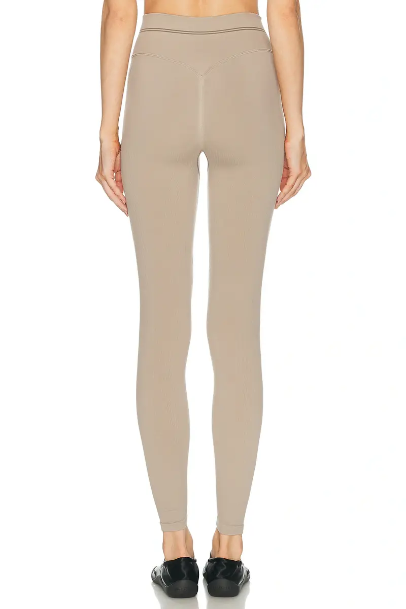 NikeSKIMS Ribbed Seamless 26 Tight | Thumbnail 4 NikeSKIMS Ribbed Seamless 26 Tight | Thumbnail 4
