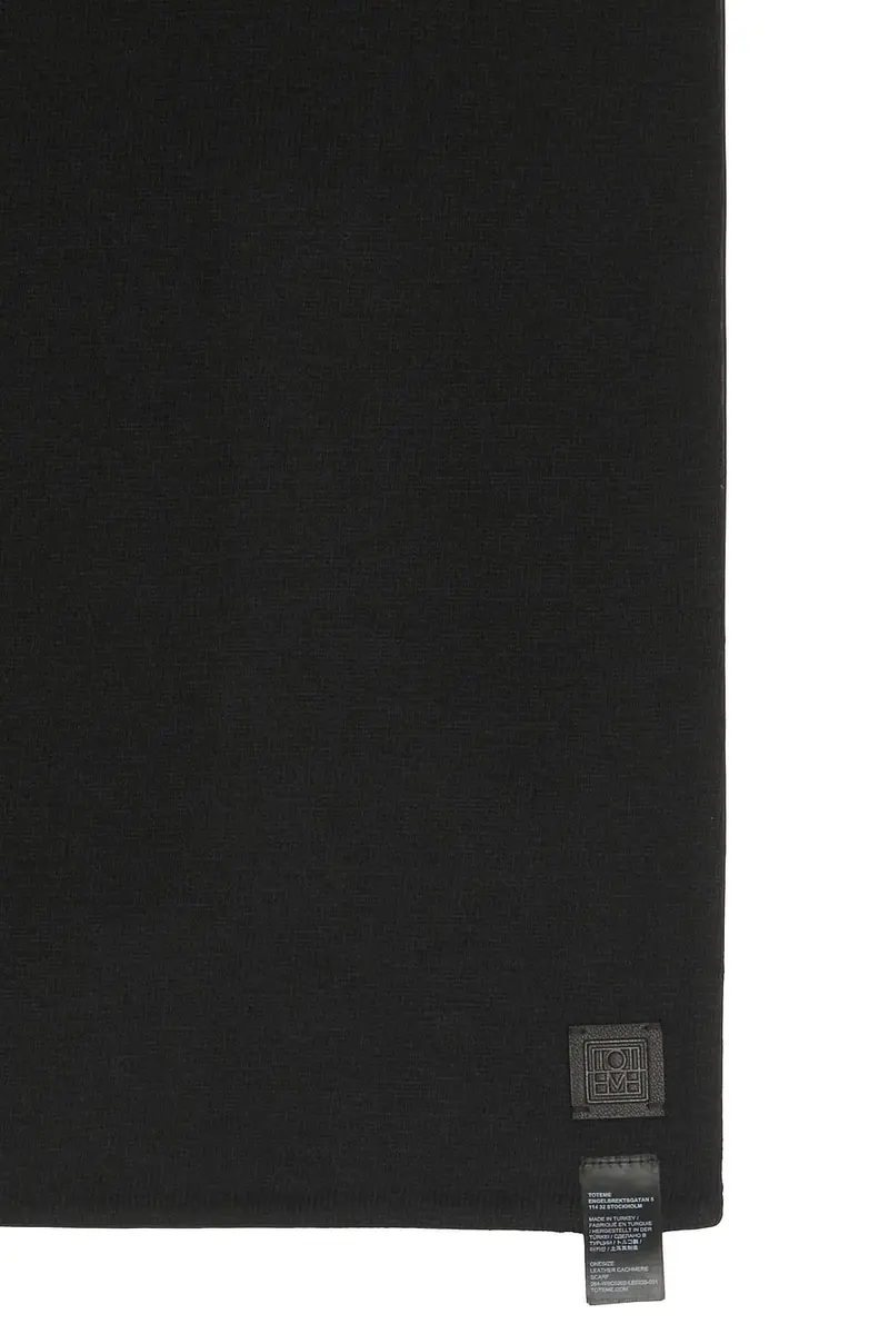 TOTEME Leather Cashmere Scarf | Thumbnail 3 TOTEME Leather Cashmere Scarf | Thumbnail 3
