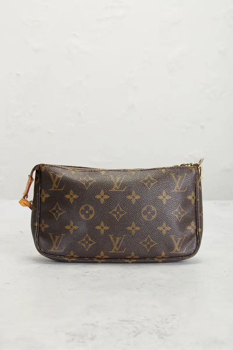 Louis Vuitton Louis Vuitton Monogram Pochette Accessoires Shoulder Bag | Thumbnail 3 Louis Vuitton Louis Vuitton Monogram Pochette Accessoires Shoulder Bag | Thumbnail 3