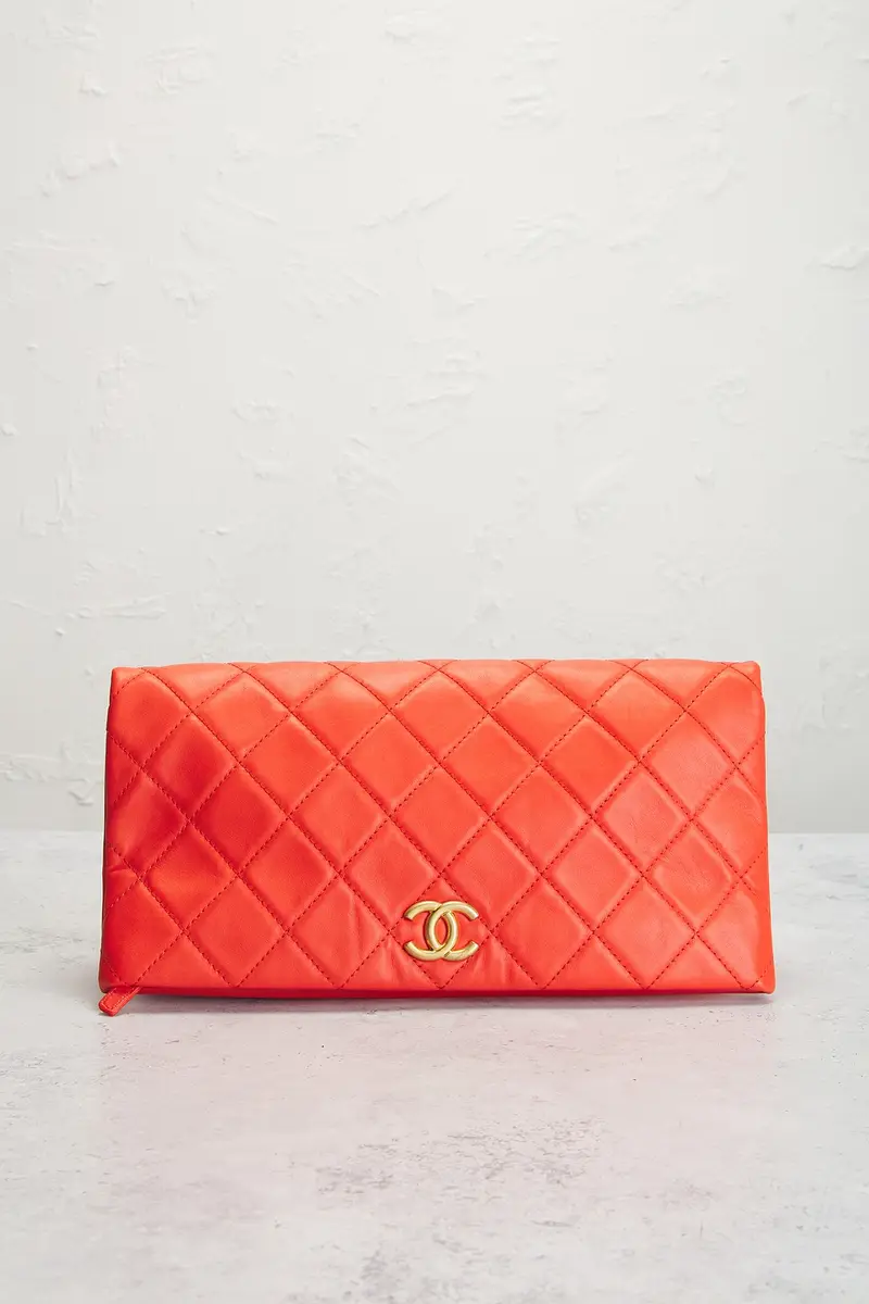 Chanel Chanel Lambskin Clutch | Thumbnail 2 Chanel Chanel Lambskin Clutch | Thumbnail 2