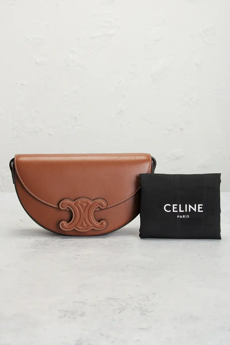 Celine Celine Besace Cuir Triomphe Shoulder Bag | Thumbnail 9 Celine Celine Besace Cuir Triomphe Shoulder Bag | Thumbnail 9