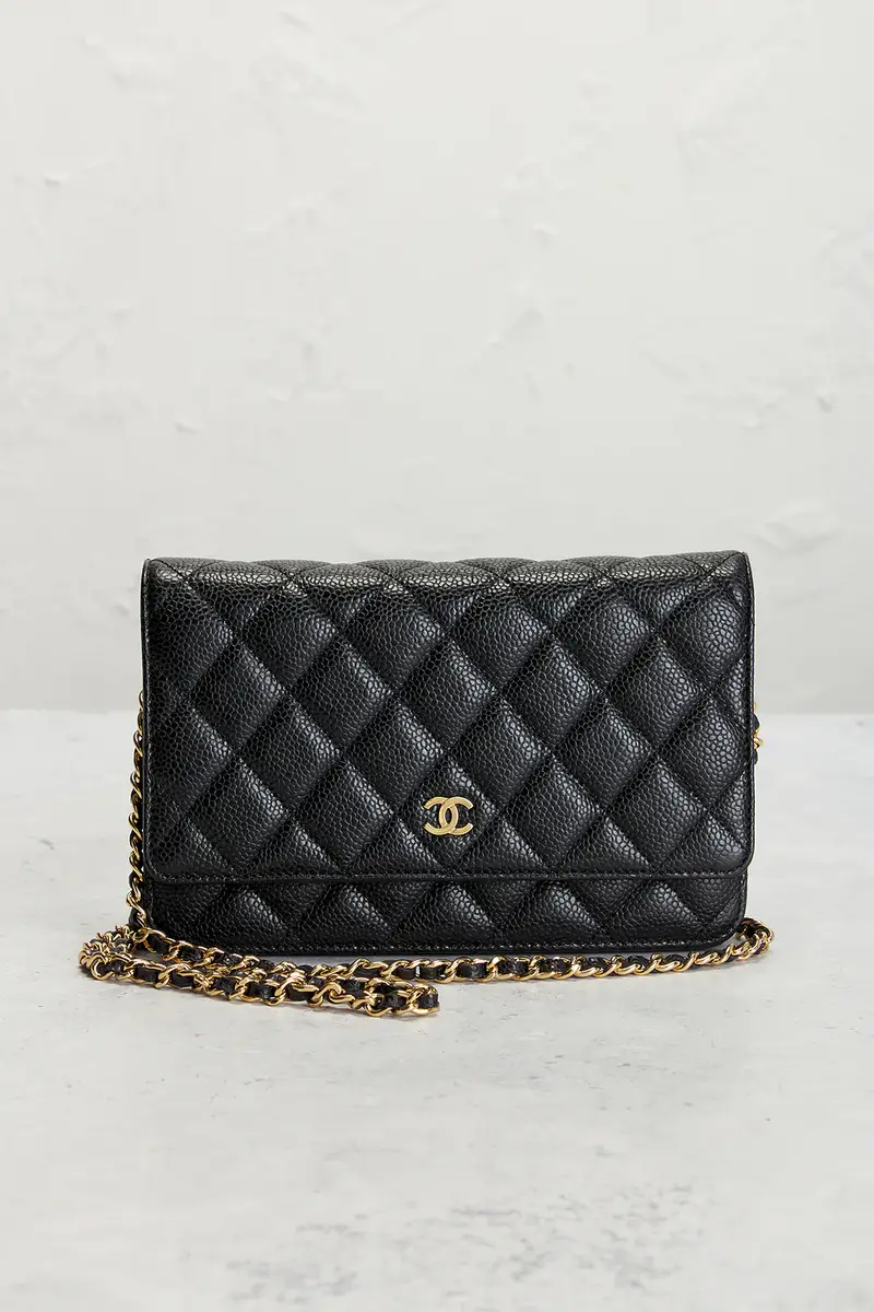 Chanel Chanel Caviar Classic Wallet On Chain | Thumbnail 2 Chanel Chanel Caviar Classic Wallet On Chain | Thumbnail 2