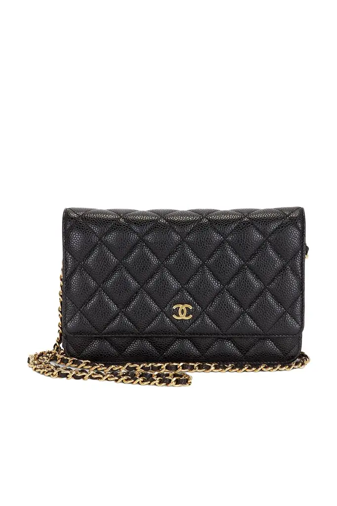 Chanel Chanel Caviar Classic Wallet On Chain
