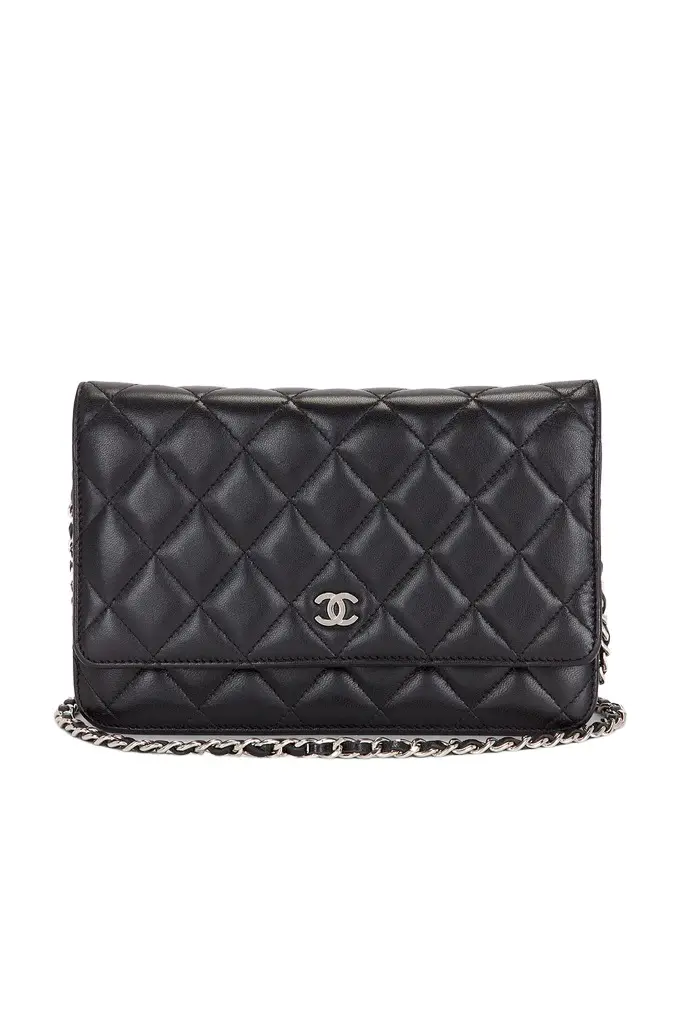 Chanel Chanel Lambskin Classic Wallet On Chain