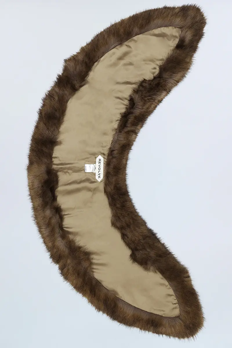 REVOLVE LOS ANGELES Elyonne Faux Fur Shawl | Thumbnail 3