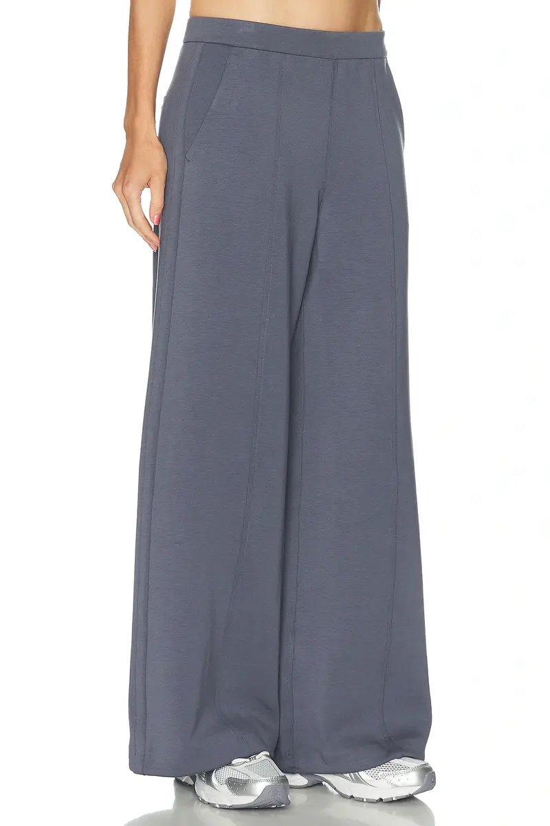 lululemon LuxeTouch High Rise Wide Leg Pant | Thumbnail 3 lululemon LuxeTouch High Rise Wide Leg Pant | Thumbnail 3