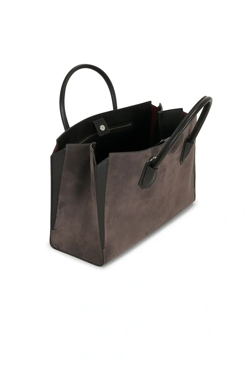 Givenchy Antigona Catchall Medium Bag | Thumbnail 4 Givenchy Antigona Catchall Medium Bag | Thumbnail 4