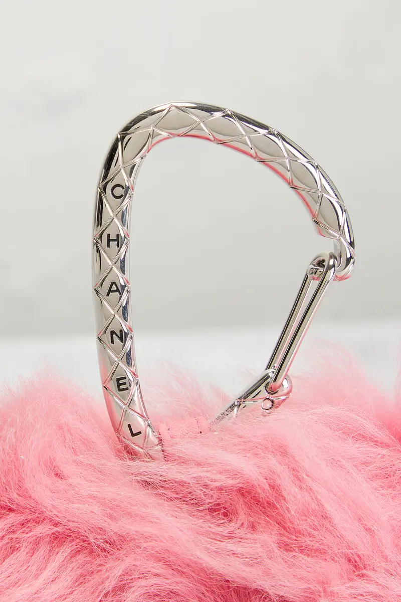 Chanel Chanel Shearling Jewel Hook Card Holder | Thumbnail 7