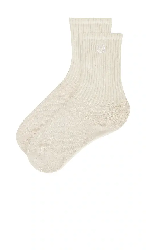 lululemon Daily Essential Crew Socks | Thumbnail 2 lululemon Daily Essential Crew Socks | Thumbnail 2