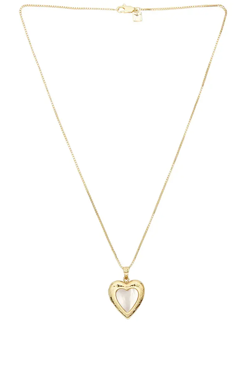 The M Jewelers NY The Pearl Heart Photo Locket