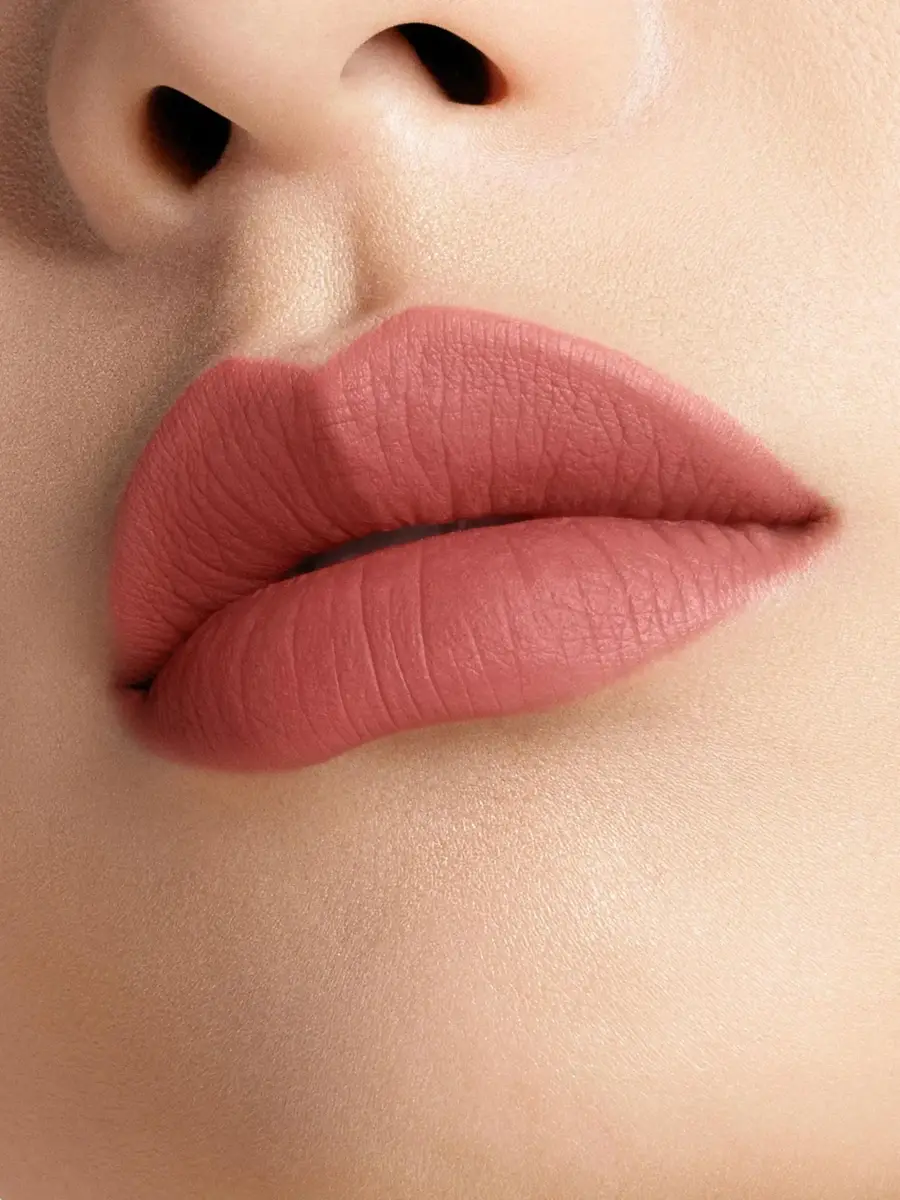 Tom Ford Liquid Lip Color | Thumbnail 2 Tom Ford Liquid Lip Color | Thumbnail 2