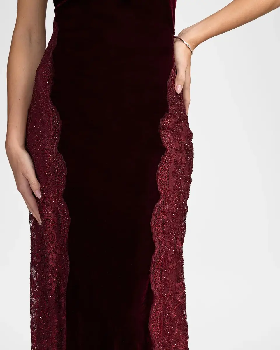 Mac Duggal Velvet Lace-Accented Halterneck Column Gown | Thumbnail 4
