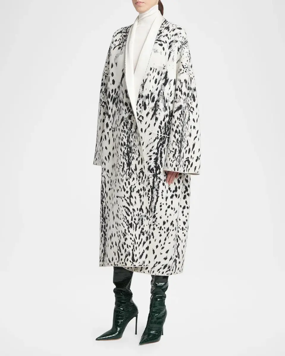 Tom Ford Lynx Jacquard Compact Velvet Viscose Oversized Sculptural Coat | Thumbnail 4 Tom Ford Lynx Jacquard Compact Velvet Viscose Oversized Sculptural Coat | Thumbnail 4