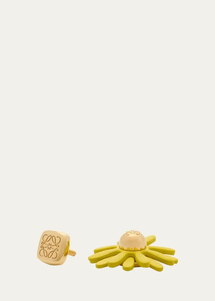 Loewe Flower Pin in Brass and Calfskin | Thumbnail 2 Loewe Flower Pin in Brass and Calfskin | Thumbnail 2
