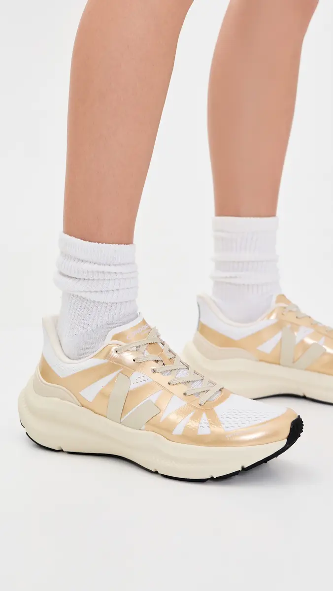 Veja Condor 3 Advanced Engineered Running Sneakers | Thumbnail 3 Veja Condor 3 Advanced Engineered Running Sneakers | Thumbnail 3