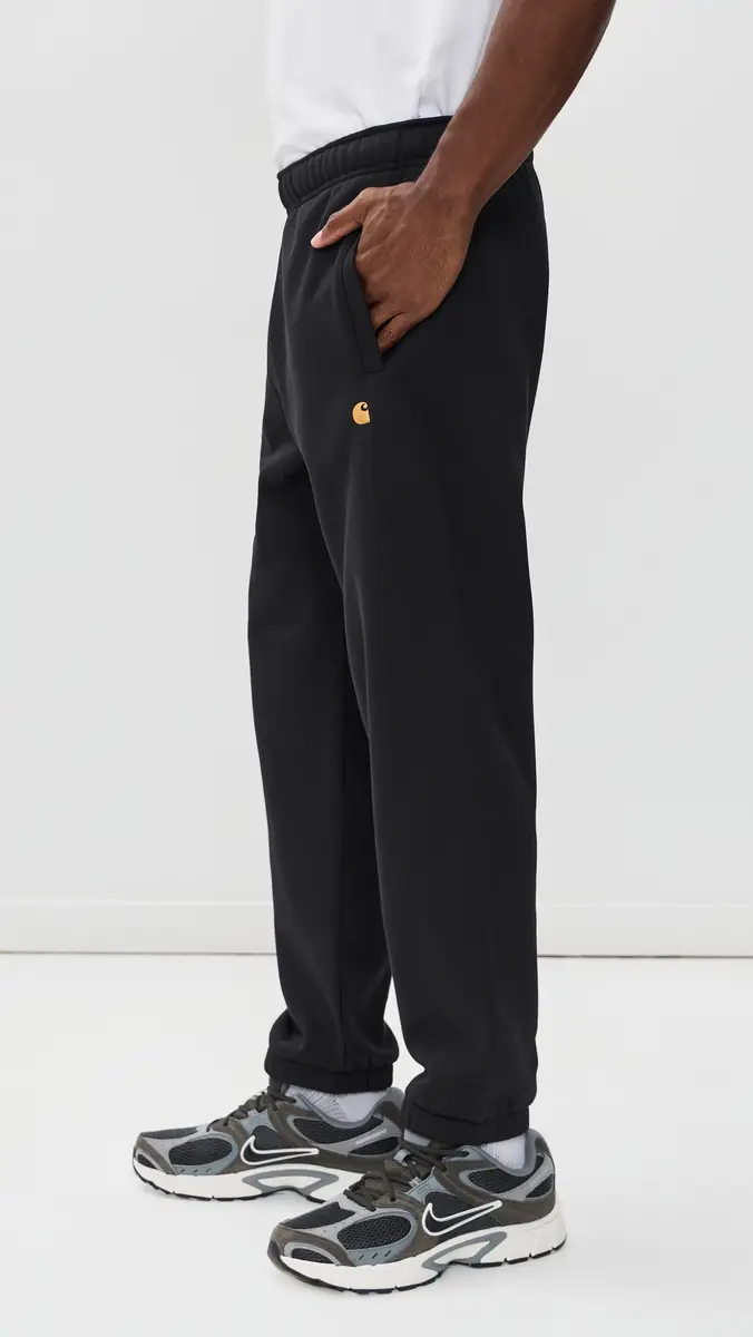 Carhartt WIP Chase Sweatpants | Thumbnail 4 Carhartt WIP Chase Sweatpants | Thumbnail 4