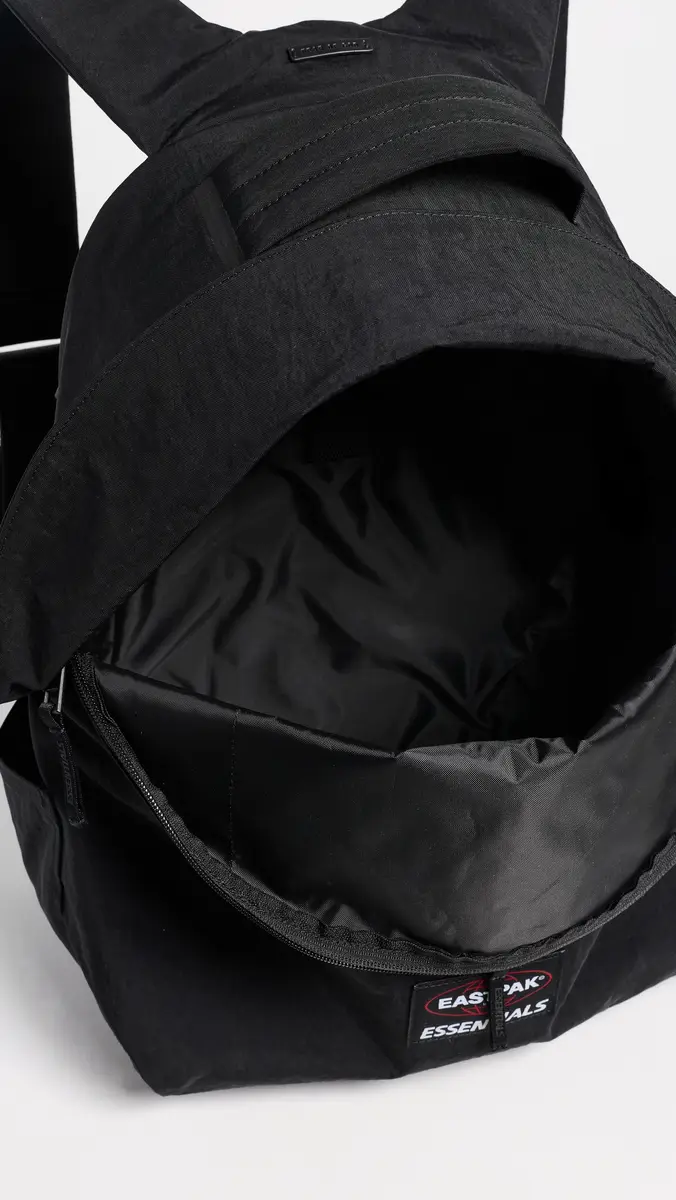Fear of god Essentials Backpack | Thumbnail 6 Fear of god Essentials Backpack | Thumbnail 6