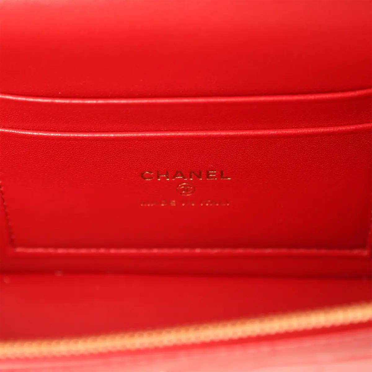 Chanel Chanel Large East West Top Handle Long Vanity Case with Chain Dark Red Croc Embossed Calfskin Gold Hardware | Thumbnail 8