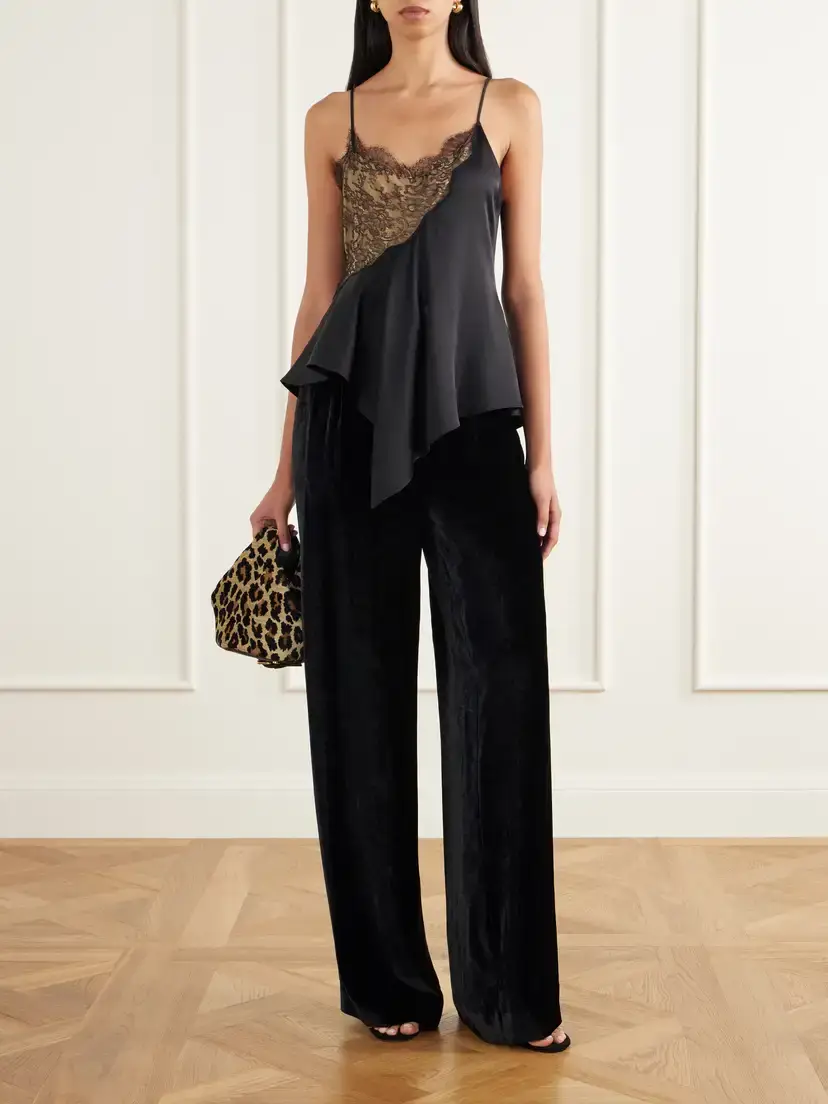 Stella McCartney Appaloosa Vegan Material-trimmed Leopard-jacquard Shoulder Bag | Thumbnail 3 Stella McCartney Appaloosa Vegan Material-trimmed Leopard-jacquard Shoulder Bag | Thumbnail 3