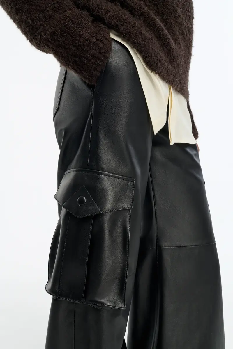 Gabriela Hearst Eos Barrel-leg Cargo Pant in Black Soft Leather | Thumbnail 6 Gabriela Hearst Eos Barrel-leg Cargo Pant in Black Soft Leather | Thumbnail 6