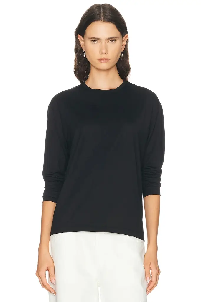 Classic Long Sleeve Tee Classic Long Sleeve Tee
