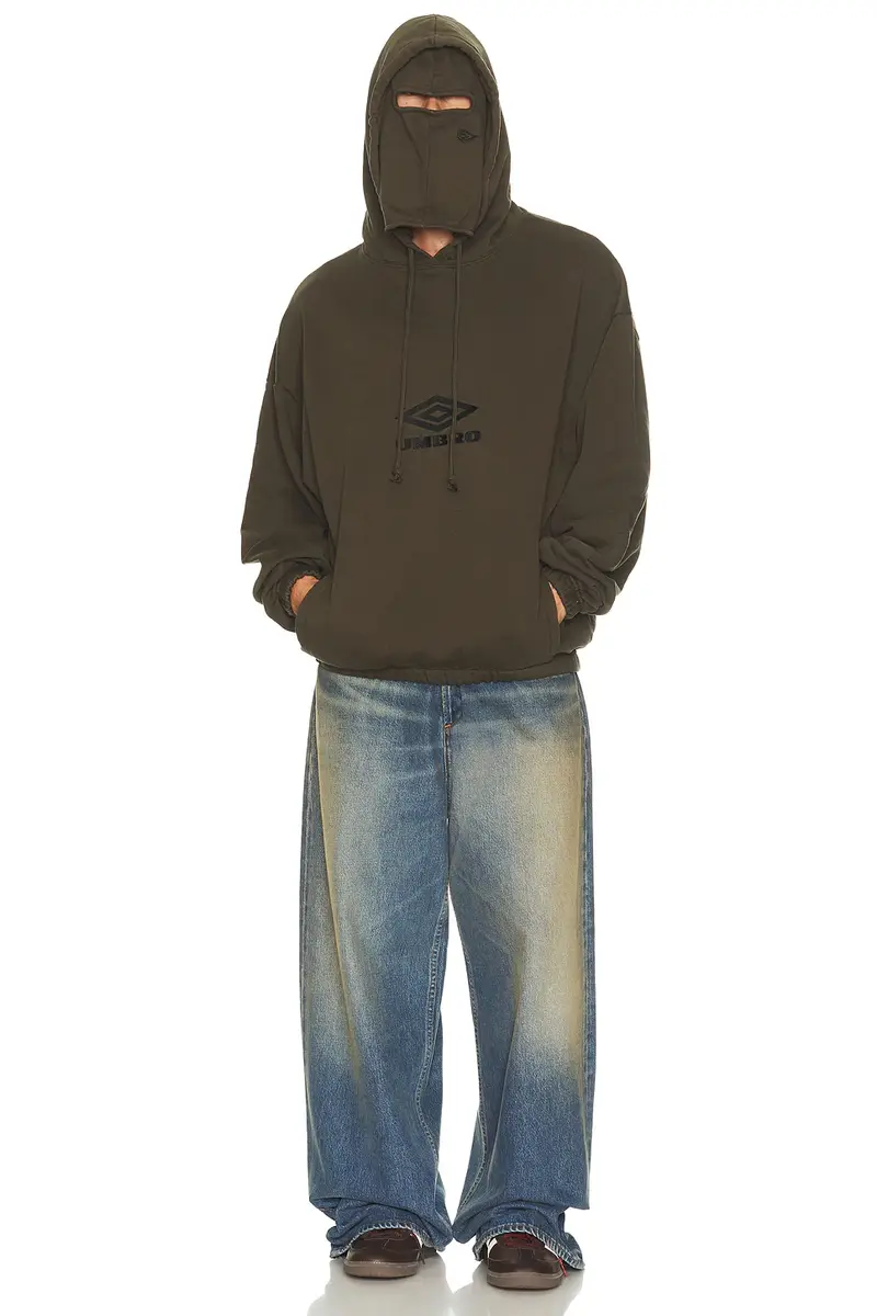 UMBRO OG Logo Mask Hoodie | Thumbnail 3 UMBRO OG Logo Mask Hoodie | Thumbnail 3