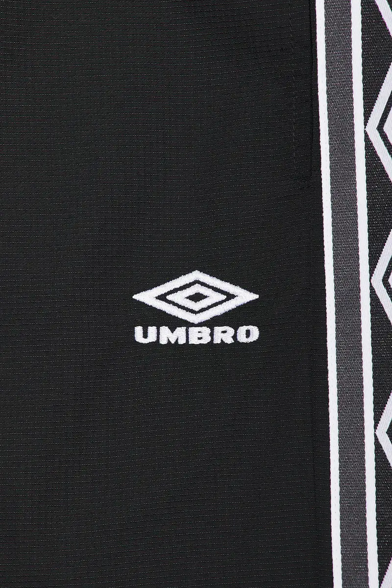 UMBRO OG Taped Shorts | Thumbnail 6 UMBRO OG Taped Shorts | Thumbnail 6