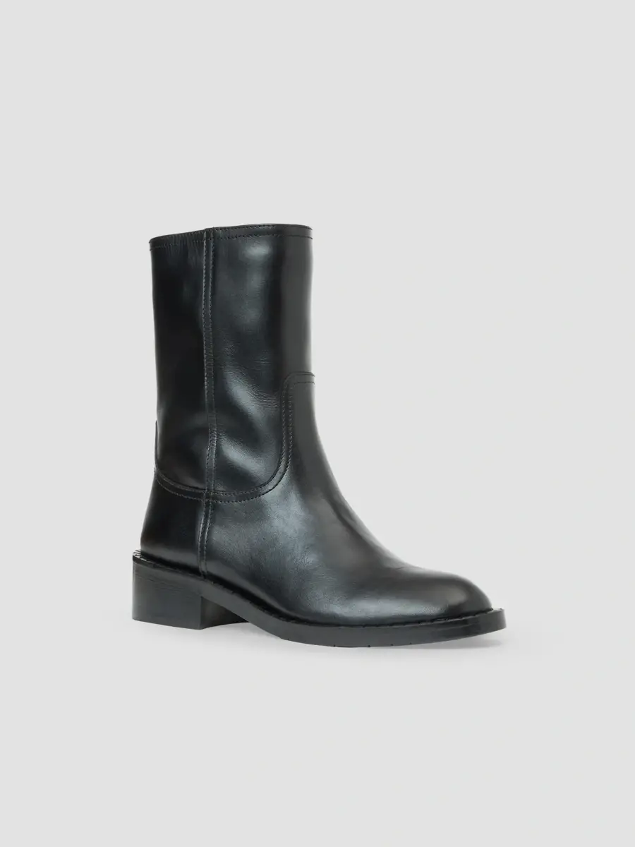 Aquatalia Women's Georgetta 40MM Leather Ankle Boots | Thumbnail 2
