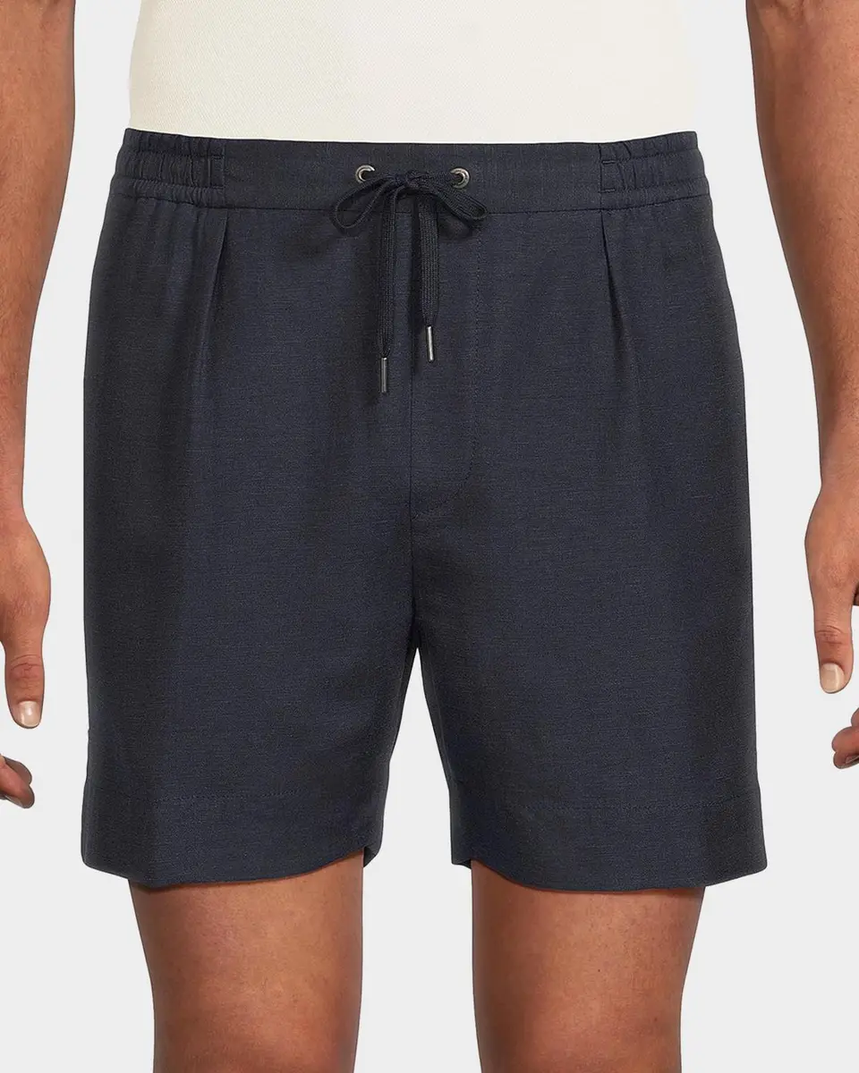 Polo Ralph Lauren Men's Hand-Tailored Pleated Silk-Linen Shorts | Thumbnail 4 Polo Ralph Lauren Men's Hand-Tailored Pleated Silk-Linen Shorts | Thumbnail 4
