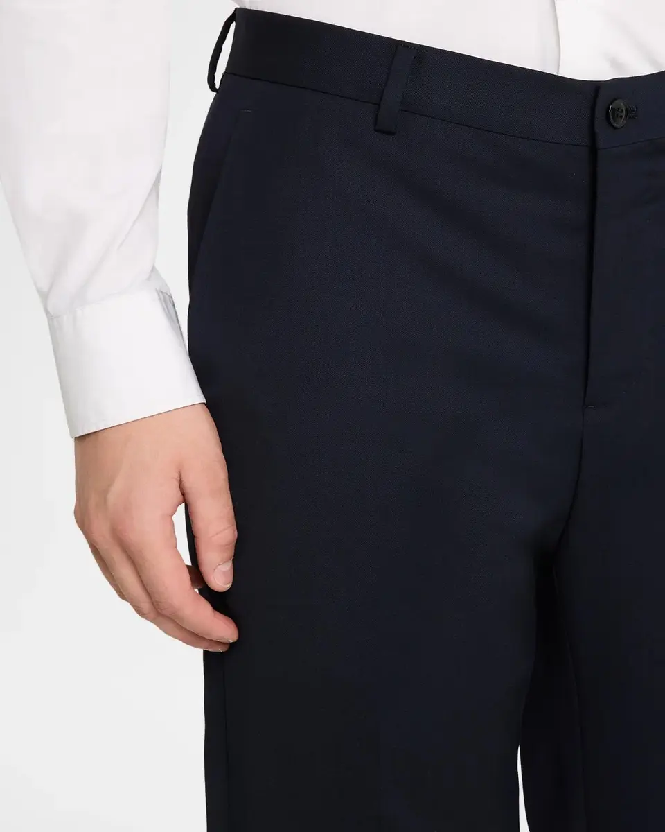 Giorgio Armani Men's Wool Twill Single-Breasted Two-Piece Suit | Thumbnail 10 Giorgio Armani Men's Wool Twill Single-Breasted Two-Piece Suit | Thumbnail 10