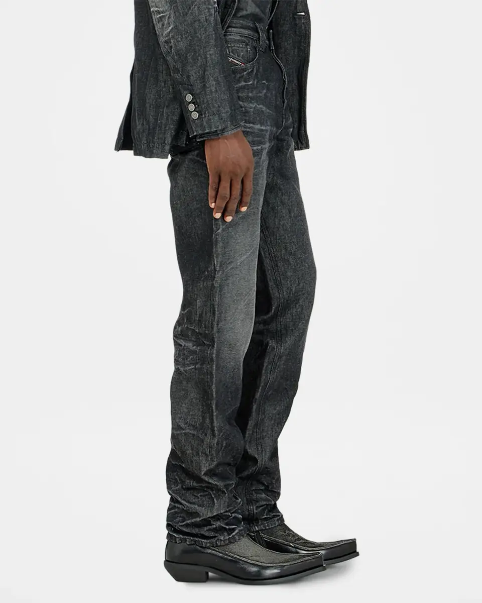 Diesel Men's 1991 D-Voeed Crinkle Denim Straight-Fit Jeans | Thumbnail 5 Diesel Men's 1991 D-Voeed Crinkle Denim Straight-Fit Jeans | Thumbnail 5