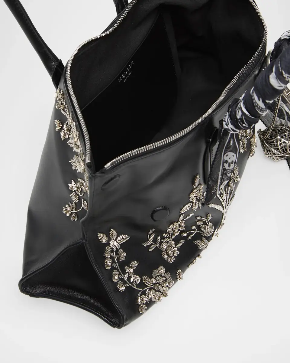 Alexander McQueen Manta OTT 2.0 Beaded Leather Shoulder Bag | Thumbnail 4 Alexander McQueen Manta OTT 2.0 Beaded Leather Shoulder Bag | Thumbnail 4
