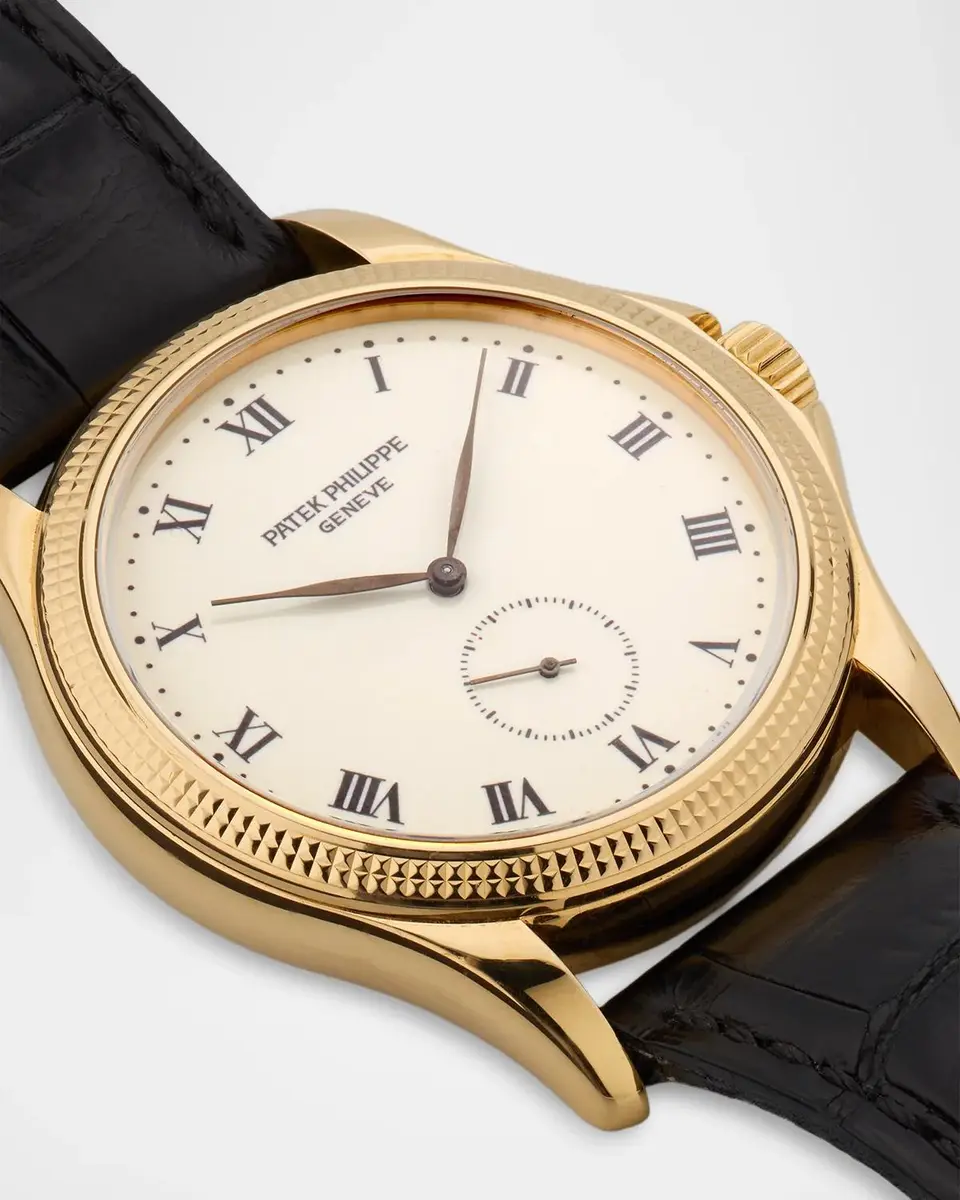 Vintage Watches Patek Philippe Calatrava 35mm Vintage 2001 Watch | Thumbnail 3 Vintage Watches Patek Philippe Calatrava 35mm Vintage 2001 Watch | Thumbnail 3