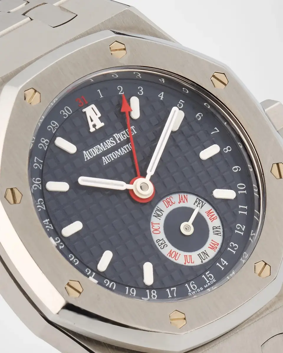 Vintage Watches Audemars Piguet Royal Oak Quantième Annuel 36mm Vintage 1994-2000 Watch | Thumbnail 3 Vintage Watches Audemars Piguet Royal Oak Quantième Annuel 36mm Vintage 1994-2000 Watch | Thumbnail 3