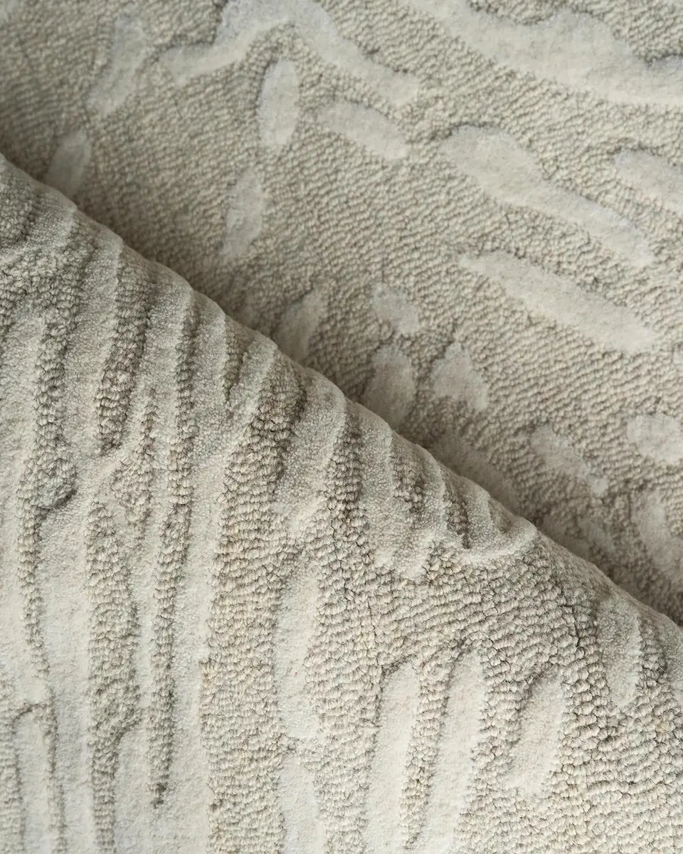 Exquisite Rugs Entro Hand-Tufted Rug | Thumbnail 4 Exquisite Rugs Entro Hand-Tufted Rug | Thumbnail 4