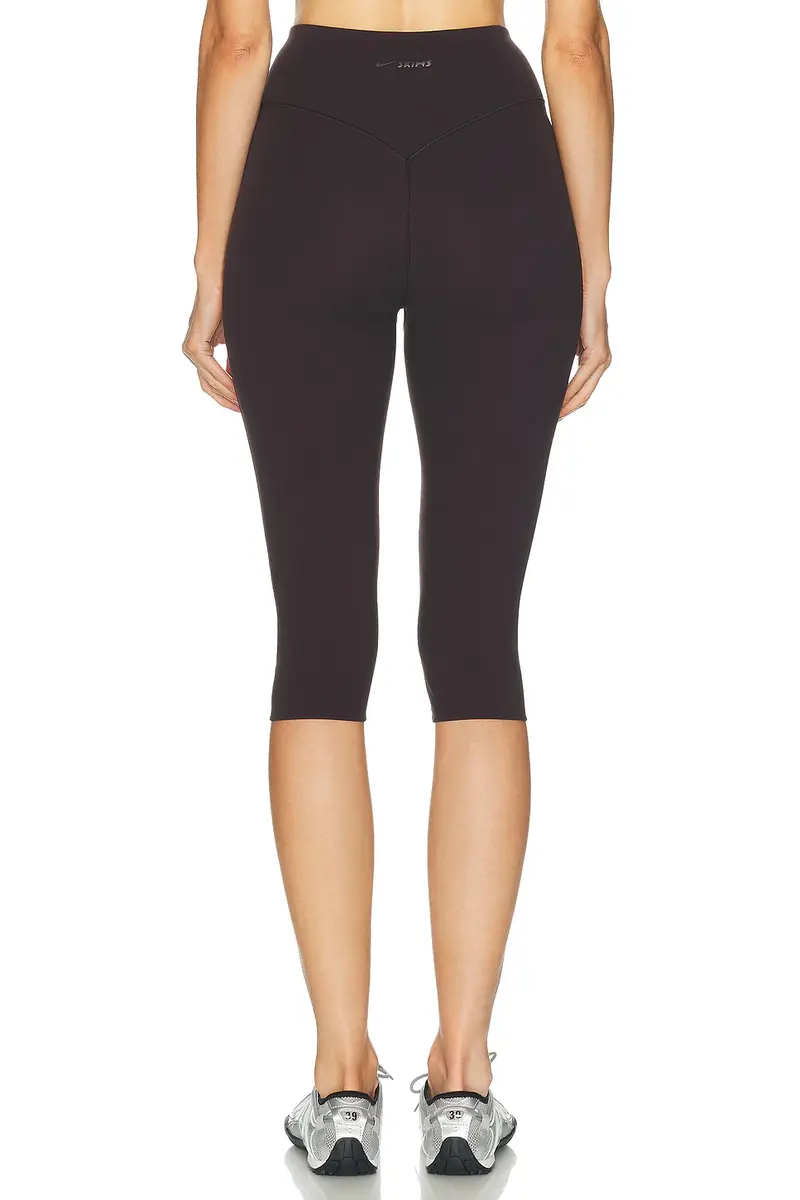 NikeSKIMS Studio Stretch 17 Tight | Thumbnail 4
