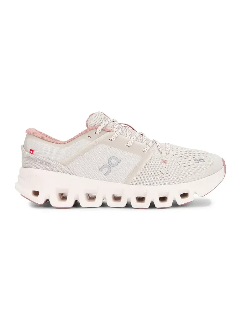 ON Cloud X 5 Sneaker