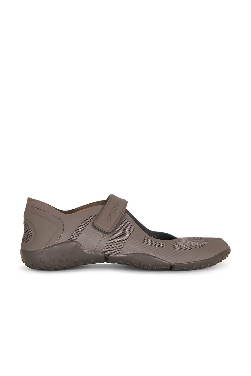 NikeSKIMS Rift 2 Tone Mesh Sneaker | Thumbnail 2 NikeSKIMS Rift 2 Tone Mesh Sneaker | Thumbnail 2