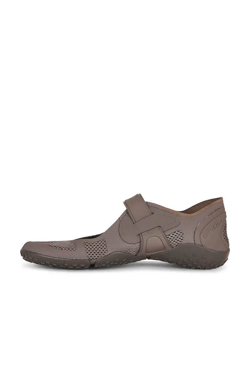 NikeSKIMS Rift 2 Tone Mesh Sneaker | Thumbnail 5 NikeSKIMS Rift 2 Tone Mesh Sneaker | Thumbnail 5