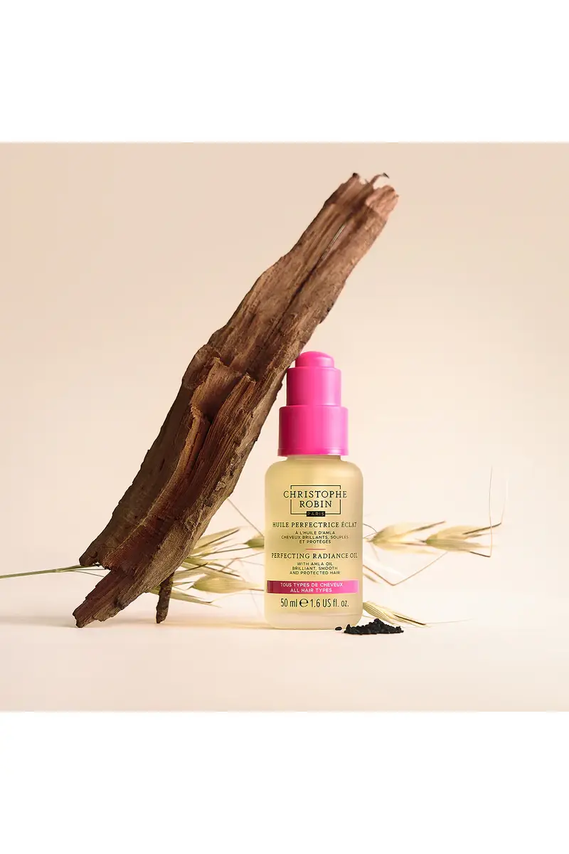 Christophe Robin Finishing Perfecting Radiance Oil With Amla Oil | Thumbnail 2 Christophe Robin Finishing Perfecting Radiance Oil With Amla Oil | Thumbnail 2