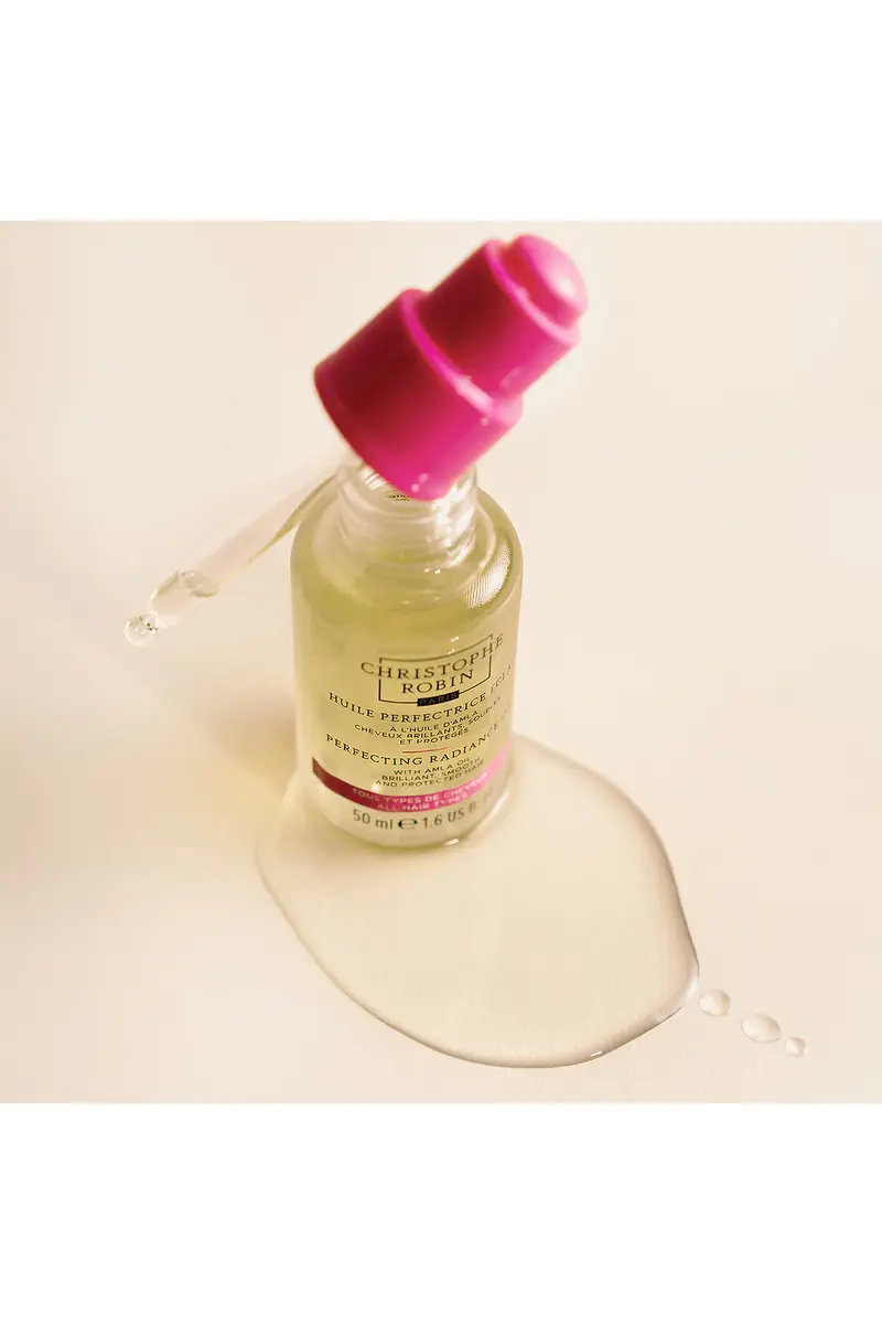 Christophe Robin Finishing Perfecting Radiance Oil With Amla Oil | Thumbnail 4 Christophe Robin Finishing Perfecting Radiance Oil With Amla Oil | Thumbnail 4