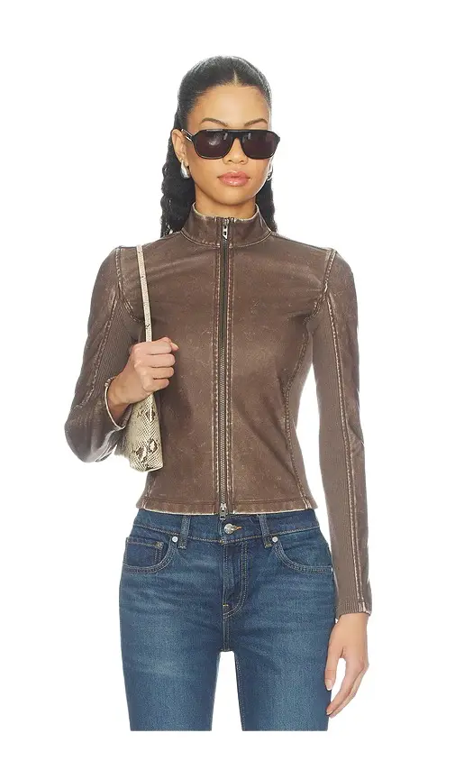 T-hunder Top