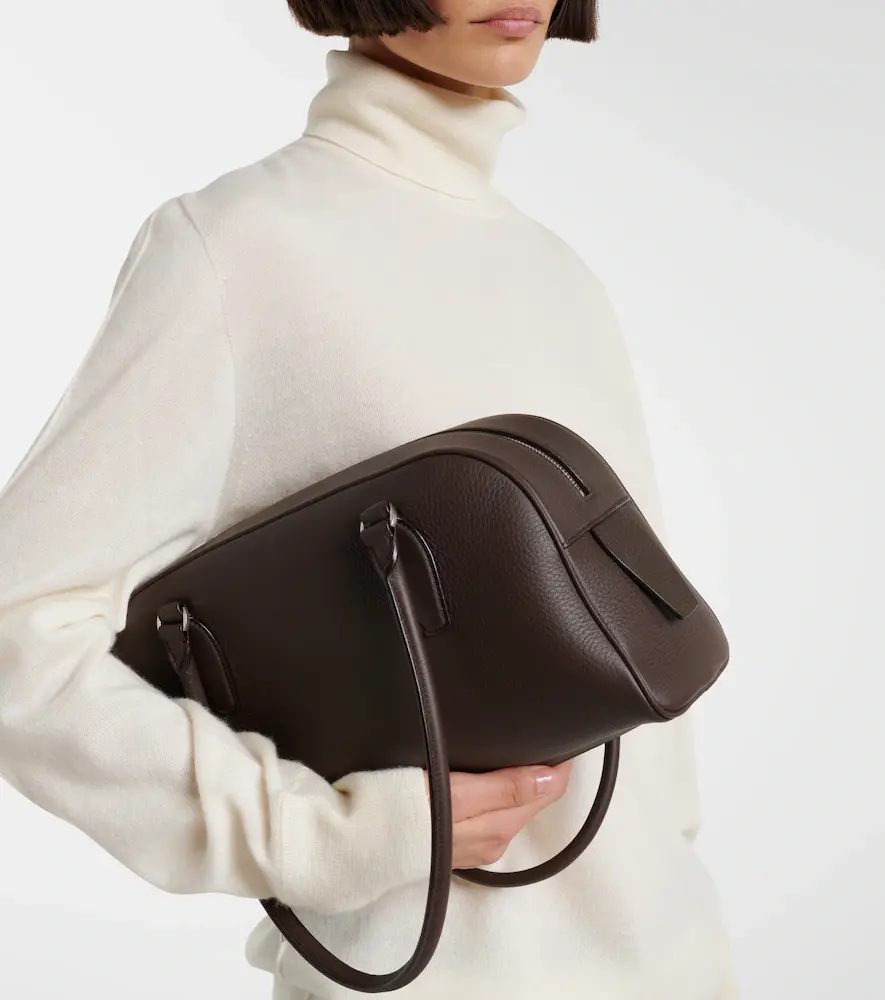 The Row E/W India leather shoulder bag | Thumbnail 6
