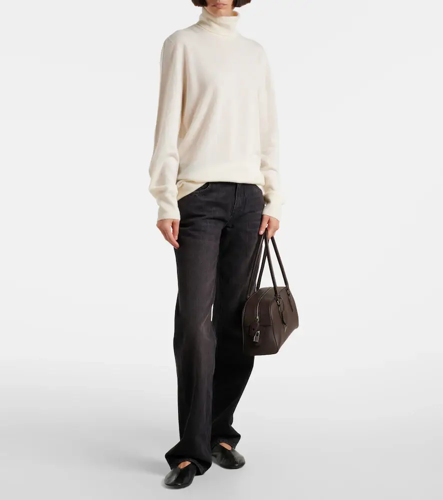 The Row E/W India leather shoulder bag | Thumbnail 7