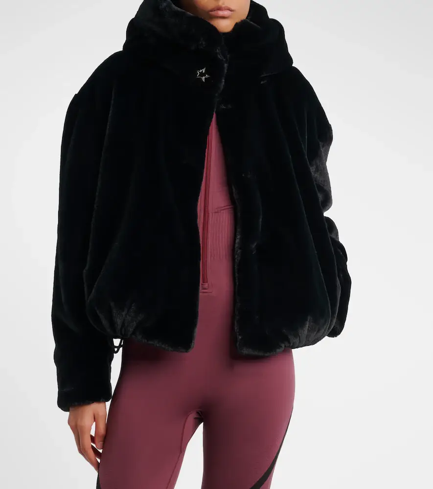Perfect Moment Hooded ski jacket | Thumbnail 5 Perfect Moment Hooded ski jacket | Thumbnail 5