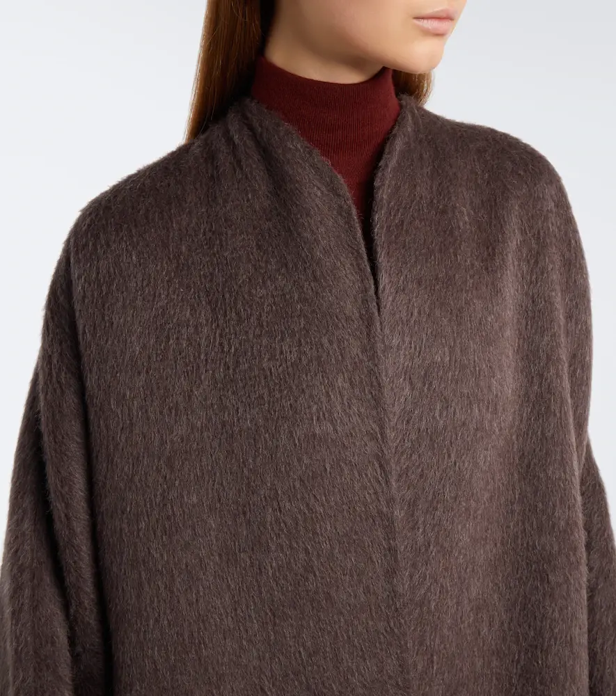 Max Mara Camel hair and mohair coat | Thumbnail 6