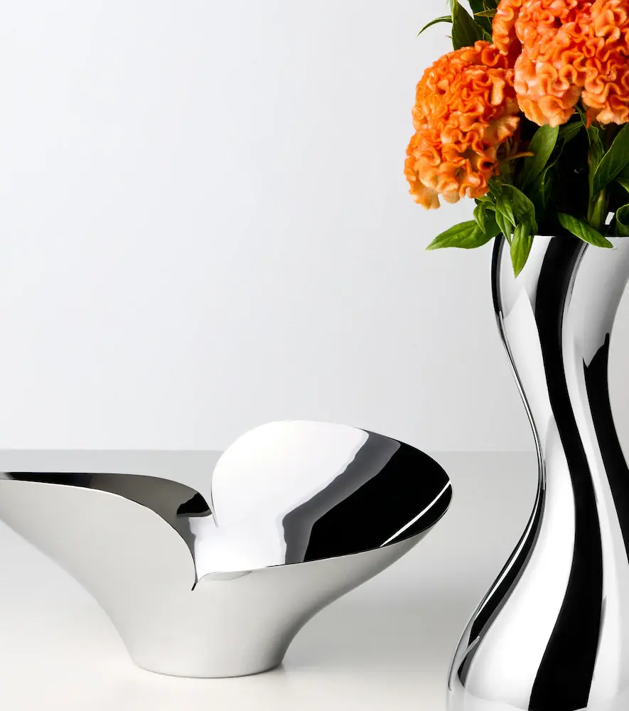 Georg Jensen Bloom stainless steel bowl by Helle Damkjær | Thumbnail 3 Georg Jensen Bloom stainless steel bowl by Helle Damkjær | Thumbnail 3