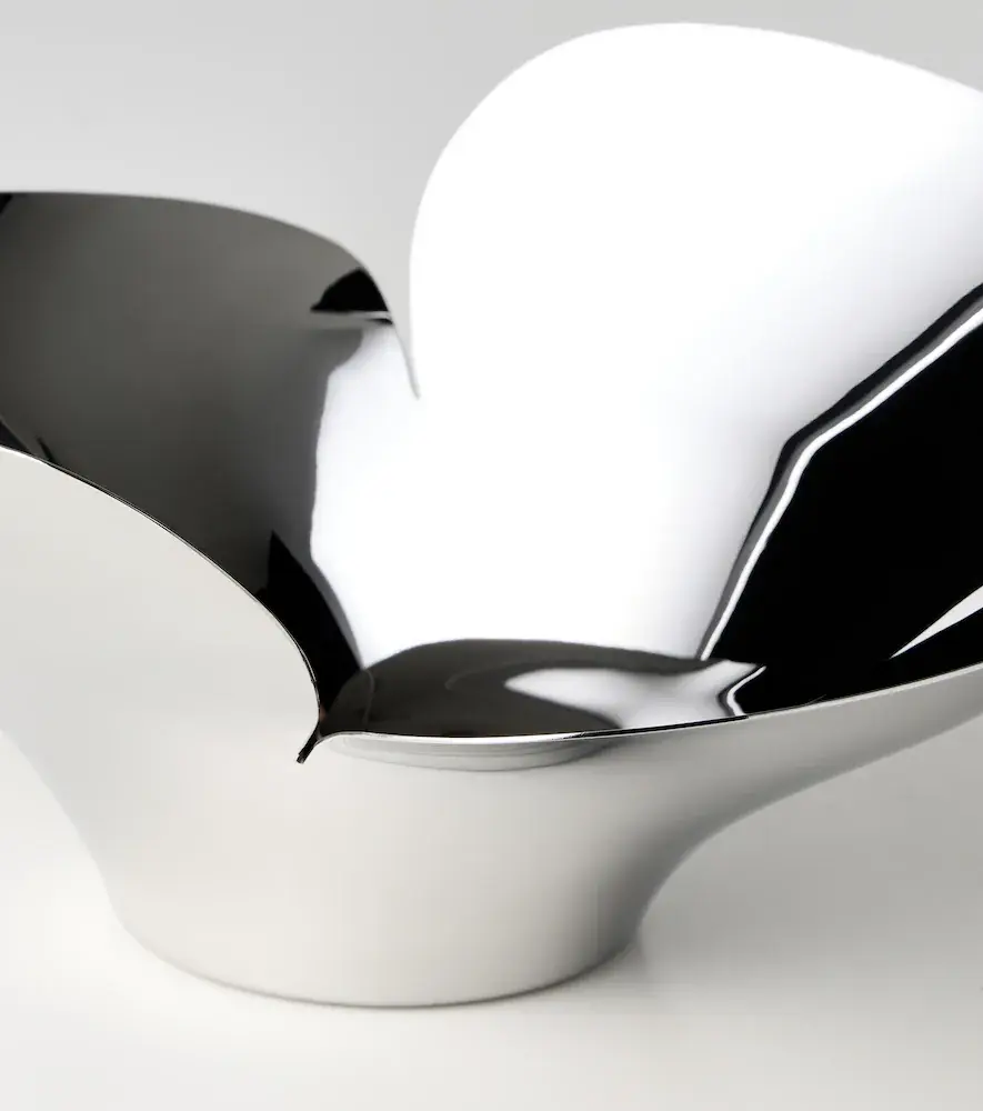 Georg Jensen Bloom stainless steel bowl by Helle Damkjær | Thumbnail 4 Georg Jensen Bloom stainless steel bowl by Helle Damkjær | Thumbnail 4