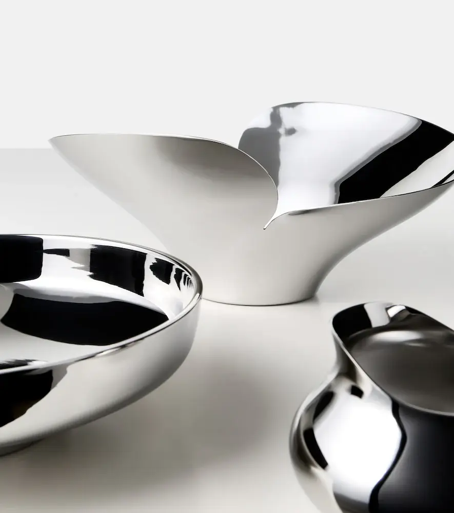 Georg Jensen Bloom stainless steel bowl by Helle Damkjær | Thumbnail 5 Georg Jensen Bloom stainless steel bowl by Helle Damkjær | Thumbnail 5